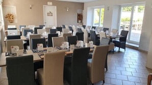 Unclassified image, 5 of 40, button - Hôtel Restaurant Les Agriculteurs (Saint-Pierre-en-Auge)