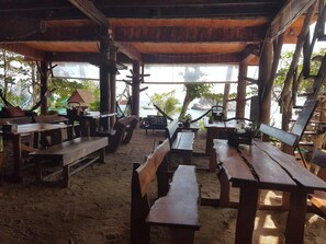 Breakfast, lunch, dinner served; Thai cuisine  - Poseidon Resort (Koh Tao)