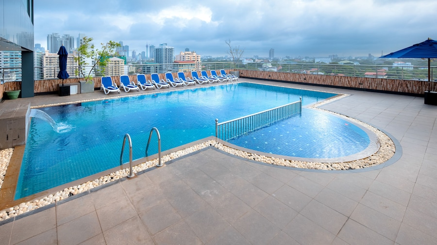 Pearl Grand By Rathna