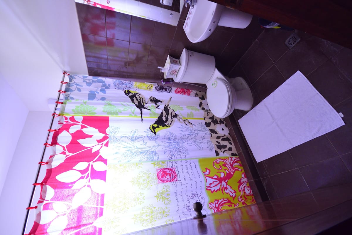 family room, 1 bedroom | bathroom | shower, free toiletries, hair dryer, slippers