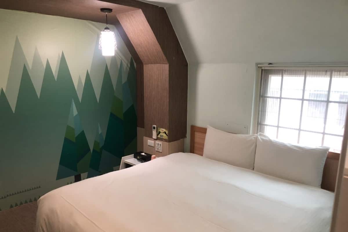 Deluxe Double Room, 1 Double Bed | In-room safe, free WiFi, bed sheets