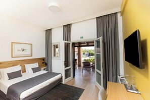 Double Room, Terrace P7 | Skrivebord, arbejdsområde til bærbare computere, lydisolering