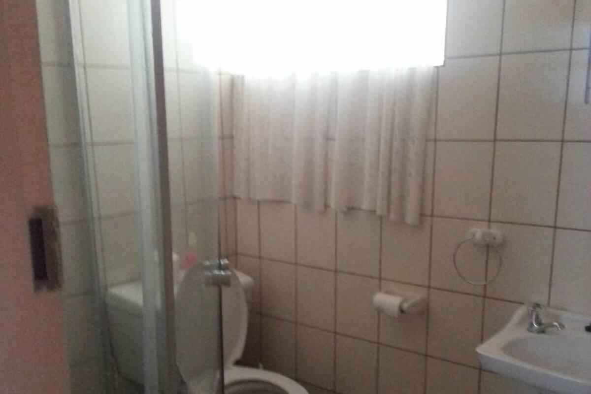 Camera Comfort | Bagno | Asciugacapelli, asciugamani