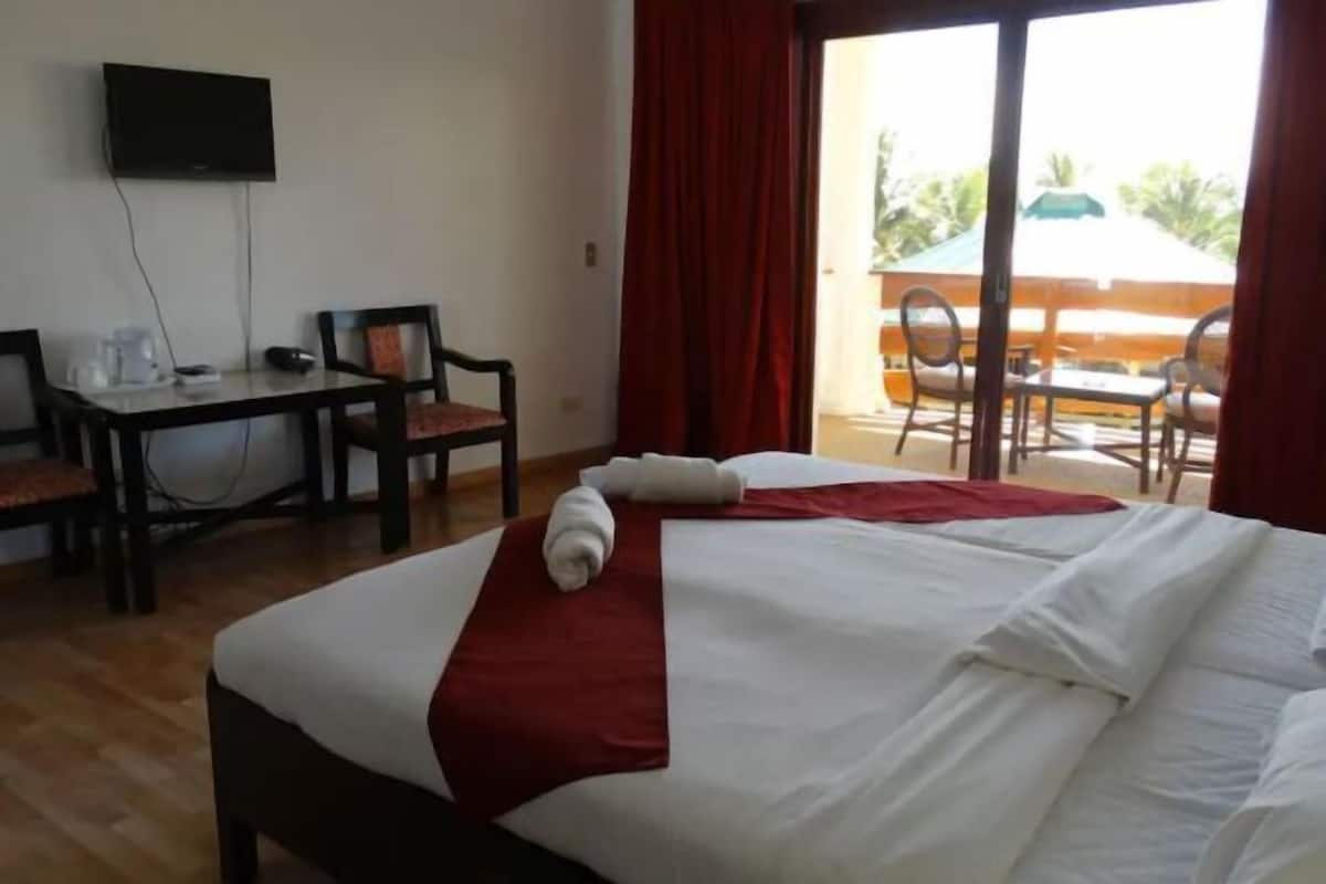 1 slaapkamer, een kluis op de kamer, een bureau, gratis wifi