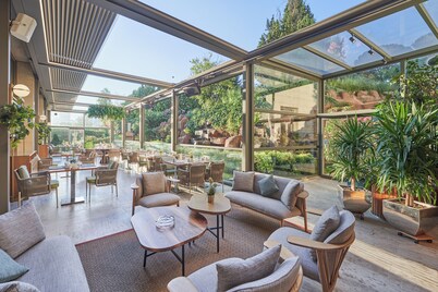 DoubleTree by Hilton Hotel Istanbul - Tuzla