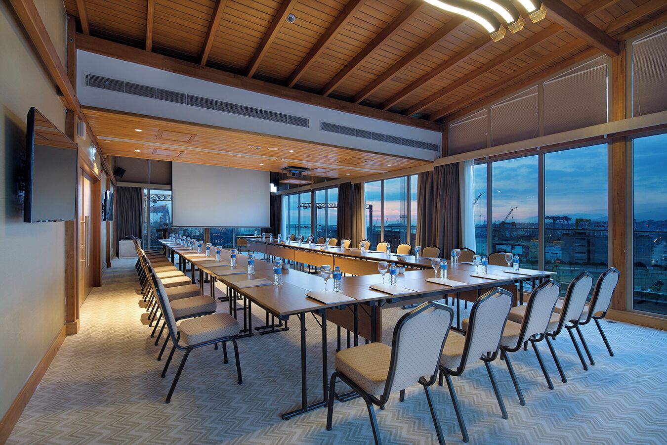 Foto - DoubleTree by Hilton Hotel Istanbul - Tuzla