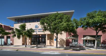 Leo Punta Umbria III - Adults Only