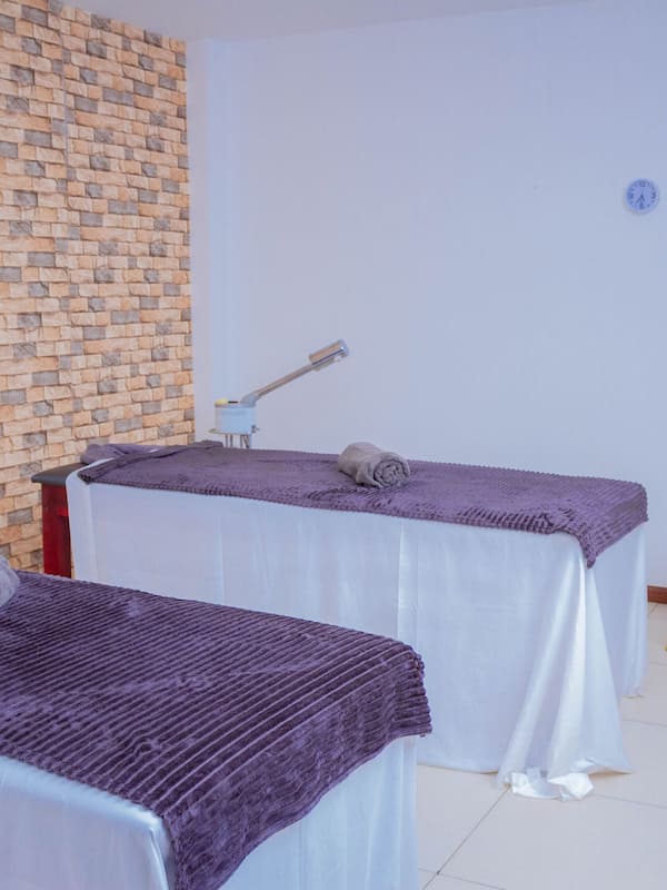 Aromaterapia, massaggi “deep tissue”, massaggi svedesi