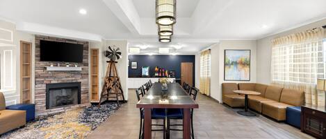 Área de estar no saguão