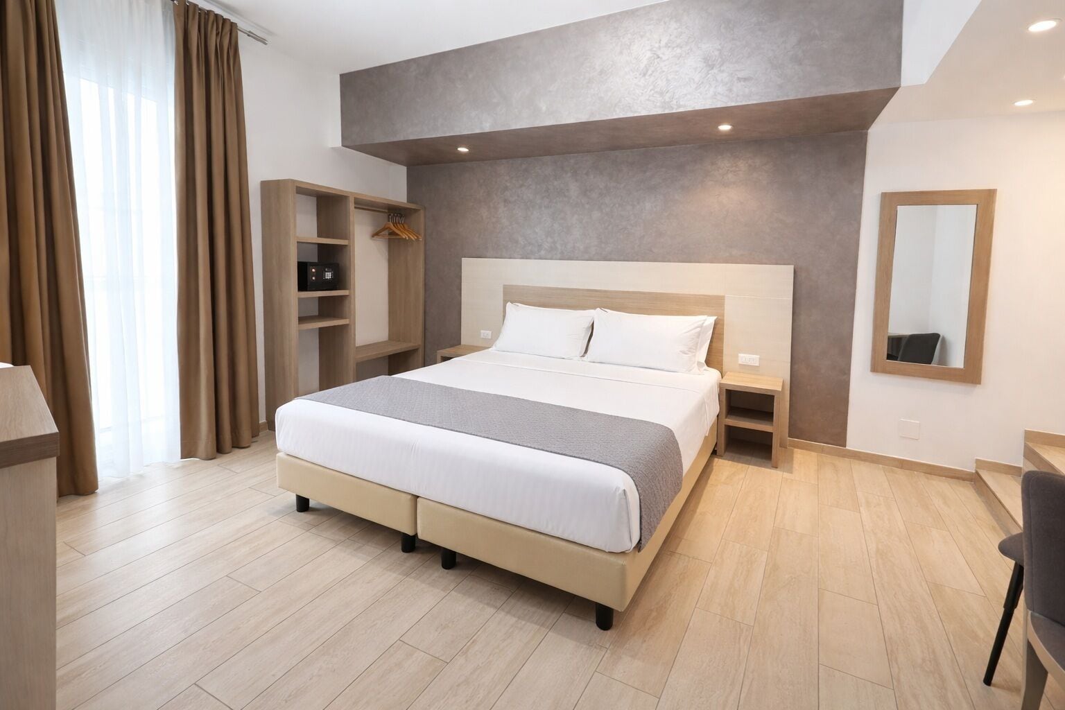 Deluxe Room, Kitchenette (balcony)