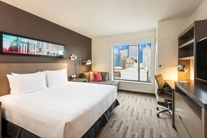 Premium bedding, down comforters, desk, laptop workspace - Hyatt House Denver Downtown (Denver)