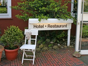 Front of property - Hotel Pelli Hof Rendsburg by Tulip Inn (Rendsburg)