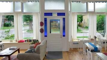 Flat-screen TV, iPod dock