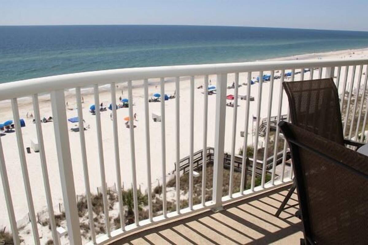 Standard Condo, 2 Bedrooms, Kitchen, Ocean View (601) | Balcony