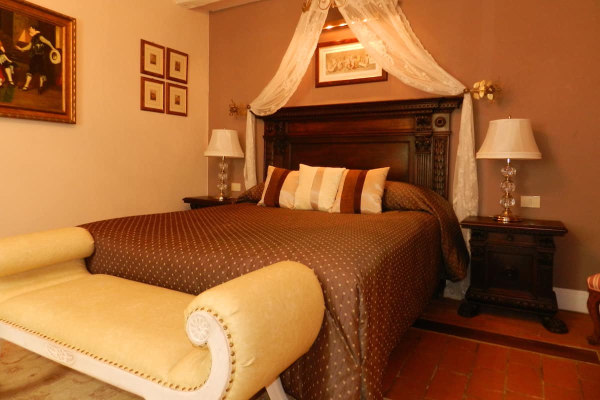 Classic Double Room