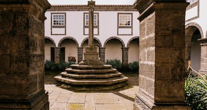 Azores Youth Hostels - Pico