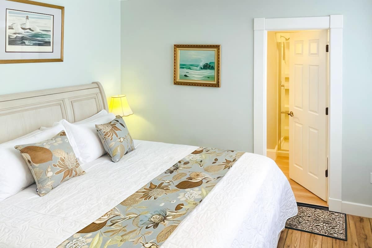 Superior kamer, 1 slaapkamer | Verduisterende gordijnen, gratis wifi, beddengoed