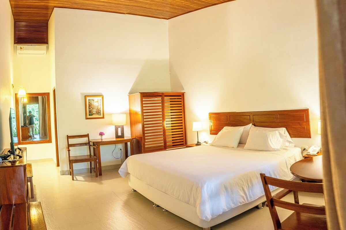 Habitacion matrimonial superior  | ผ้านวมขนเป็ด, พื้นที่ทำงานแบบใช้แล็ปท็อป, ผ้าม่านกันแสง, Wi-Fi ฟรี