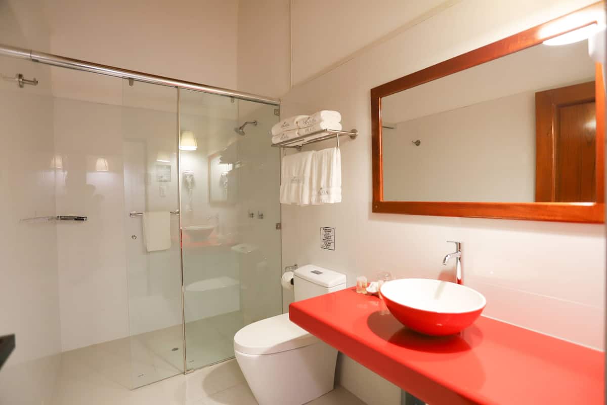 superior triple room, terrace | bathroom | rainfall showerhead, free toiletries, towels