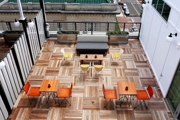 Premium bedding, desk, blackout drapes, iron/ironing board