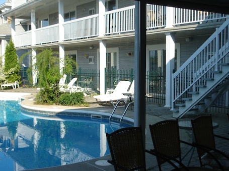 Seasonal outdoor pool