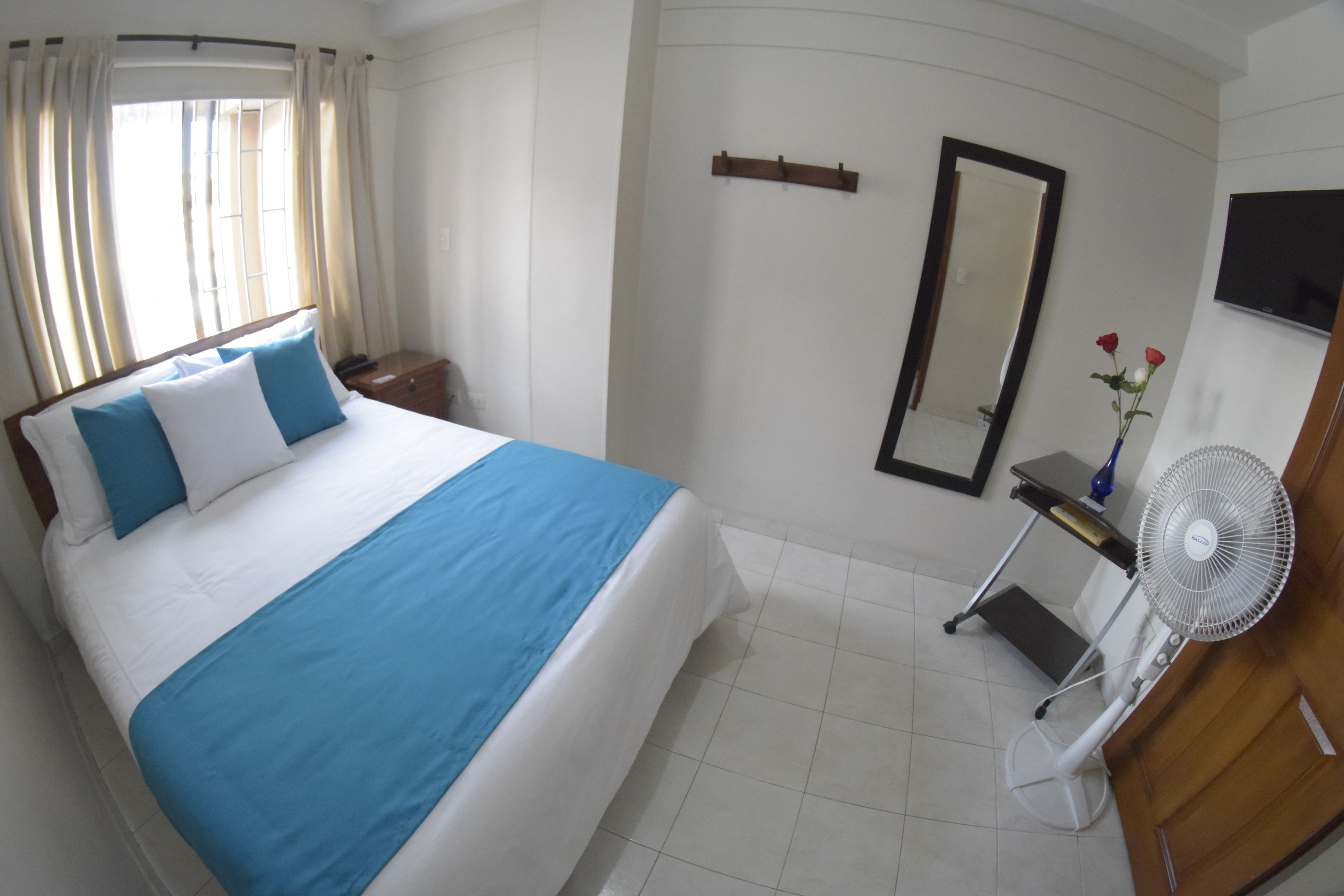 apartment 2 adults | 1 bedroom, desk, blackout curtains, iron/ironing board