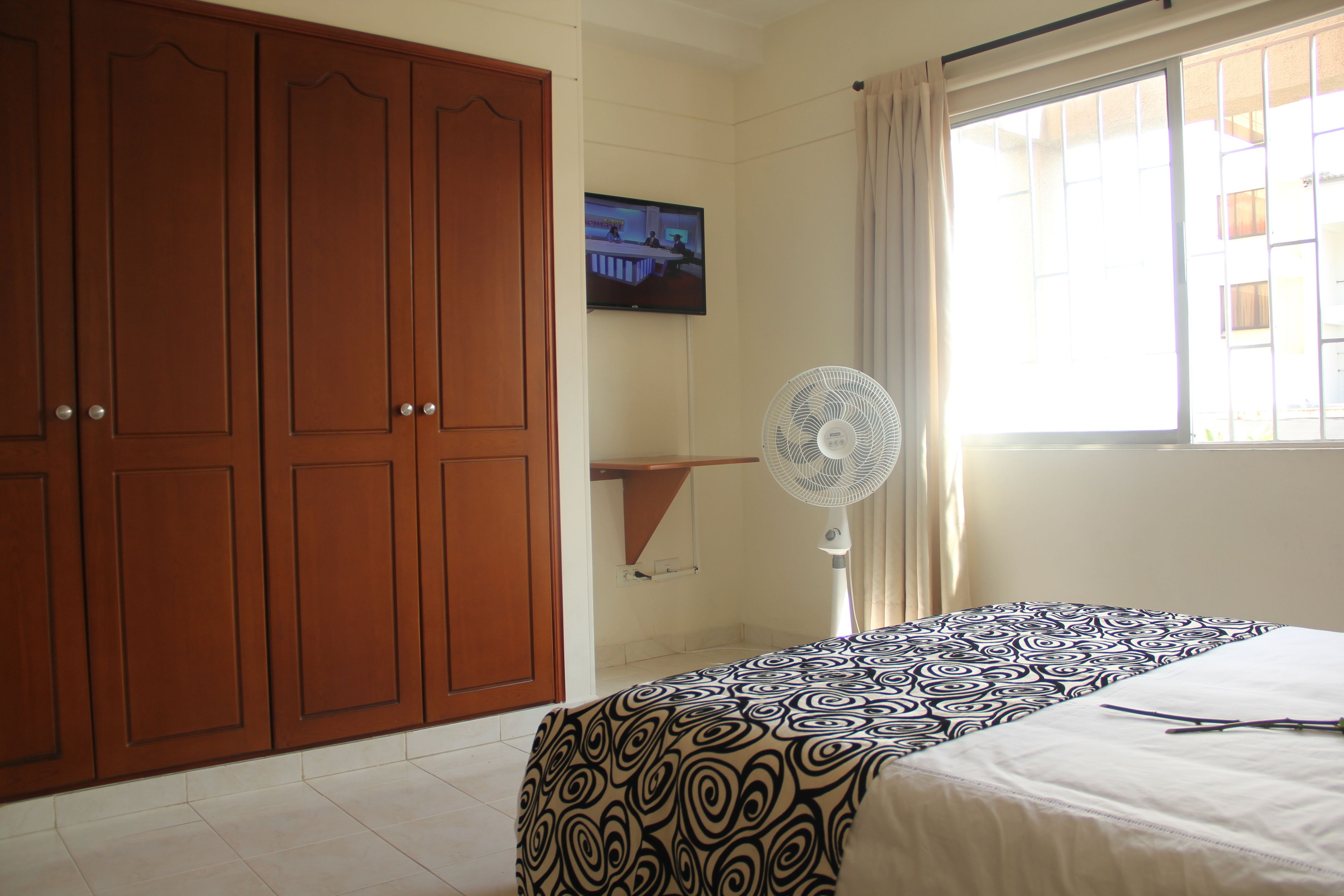 apartment 2 adults | 1 bedroom, desk, blackout curtains, iron/ironing board