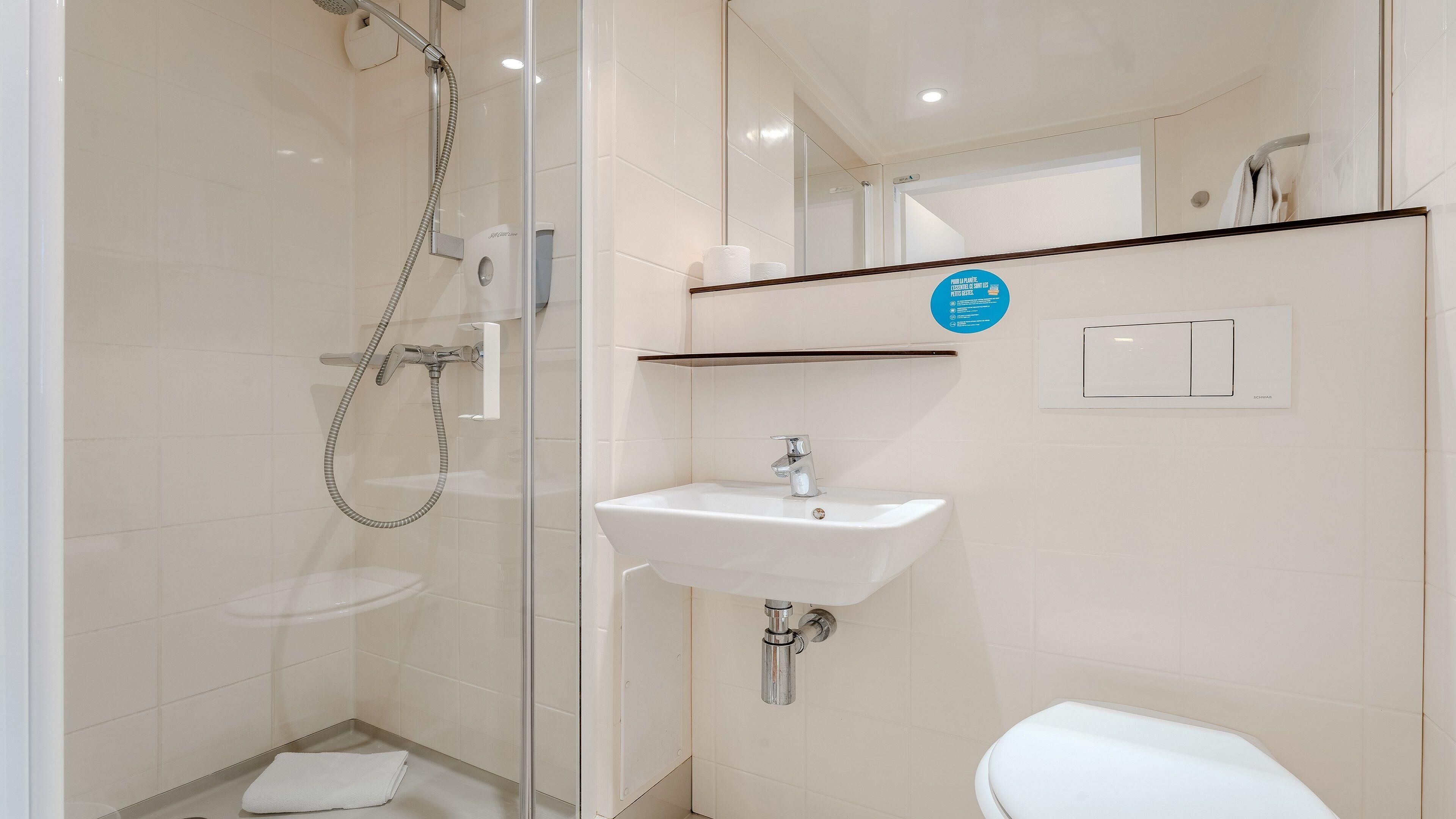 Salle de bain adaptée