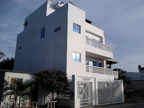 Ngoại thất