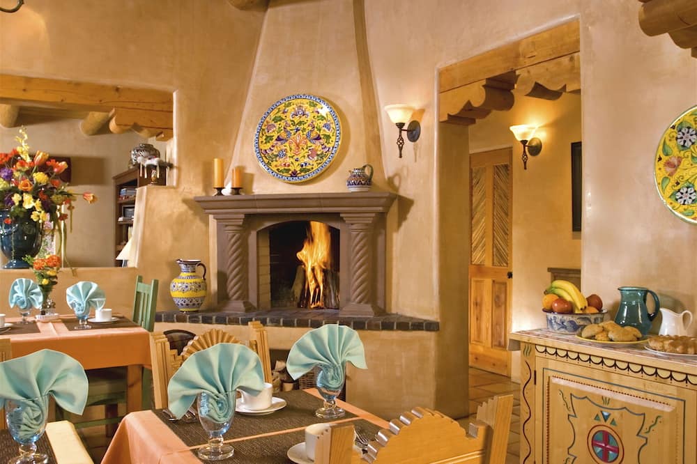 El Farolito Bed & Breakfast Inn