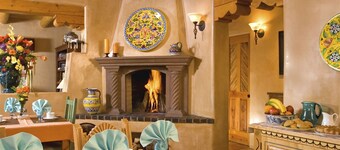 El Farolito Bed & Breakfast Inn