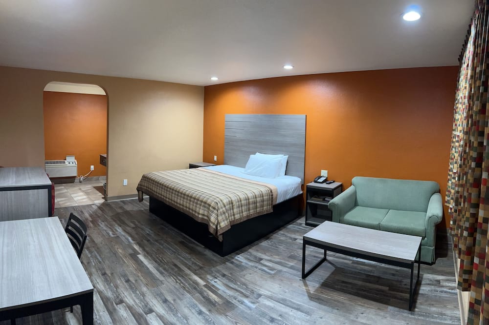 Apex Inn