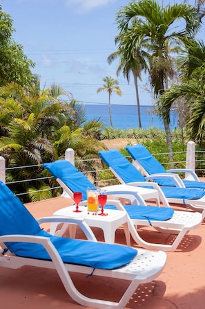 Family Villa, 5 Bedrooms, Ocean View | Teres/patio