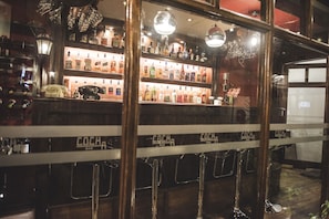Bar (på overnatningsstedet)