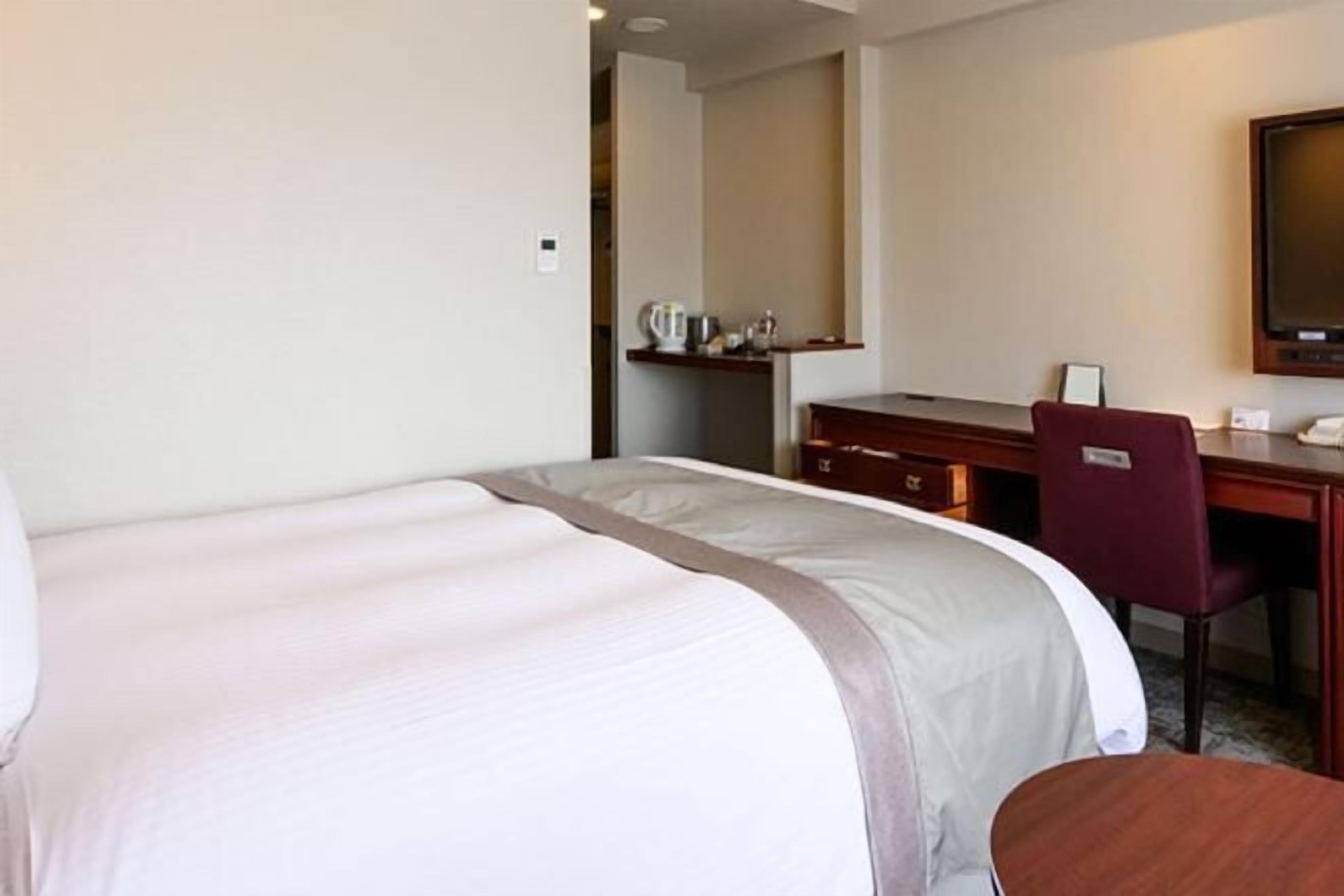 Desk, blackout curtains, iron/ironing board, free WiFi