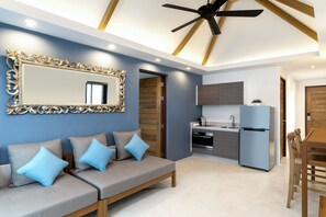 Vann Pool Villa | Living area