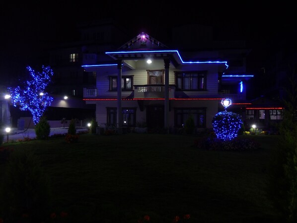 Front of property - evening/night