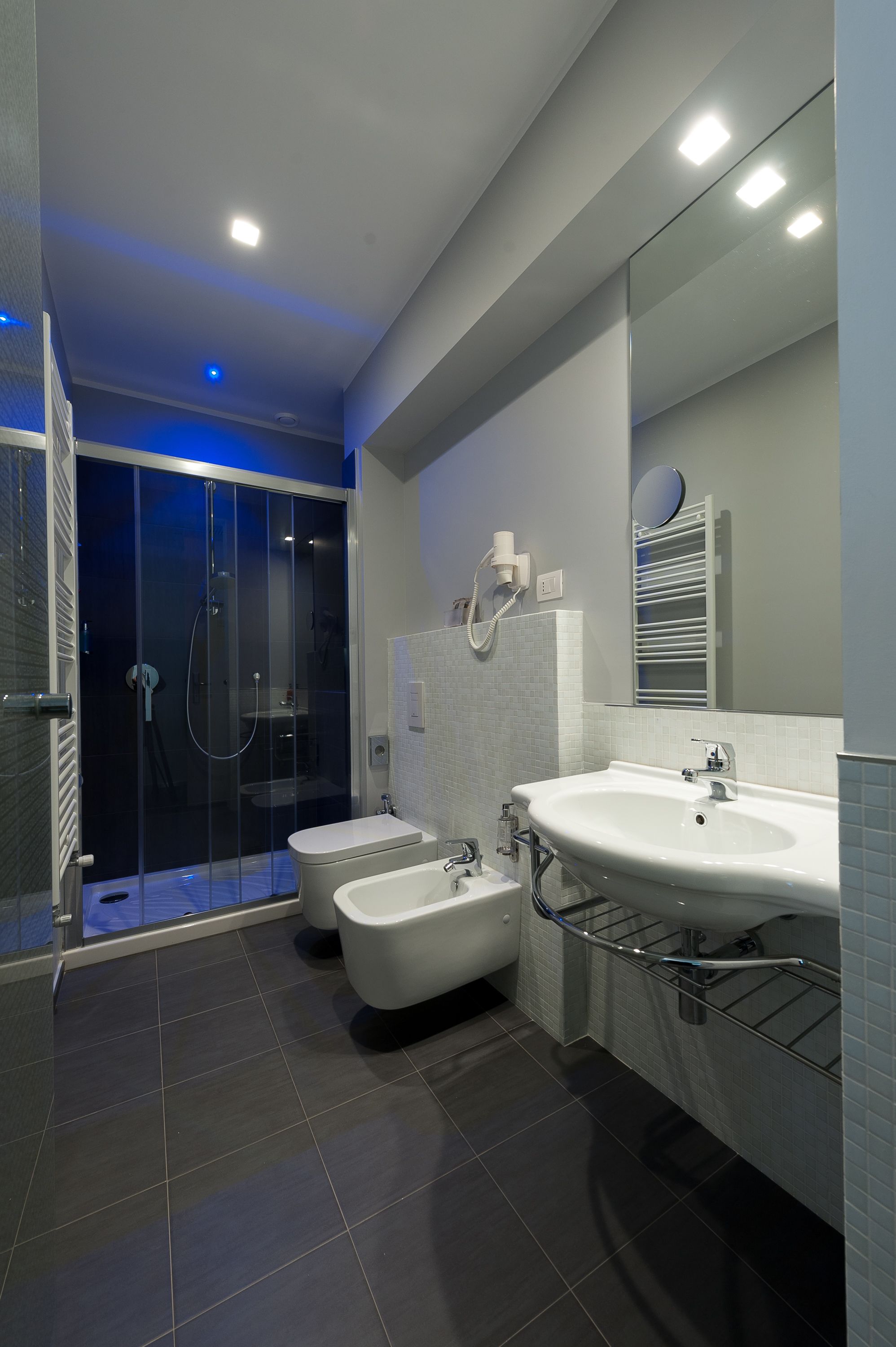double or twin room | bathroom | shower, free toiletries, hair dryer, slippers
