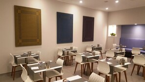 Petit déjeuner buffet compris tous les jours