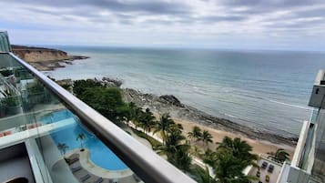 Apartamento clásico, vistas al mar | Terraza o patio