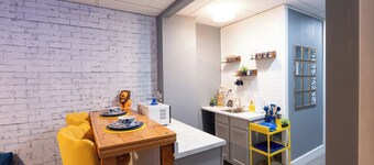 Millview is located in the heart of 
Mount Holly perfect for business or leisure