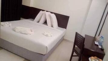 2 bedrooms, desk, free WiFi