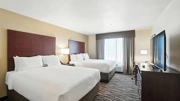 Escritorio y espacio para trabajar con laptop