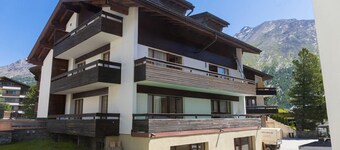 Vacation apartment with a fantastic view Haus Slalom