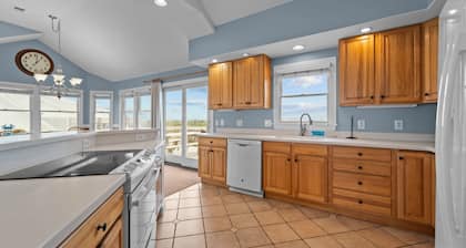 Blue Crab Cove, Nags Head, NC