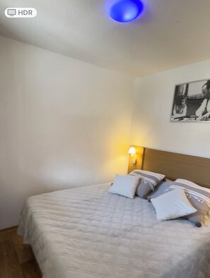 2 chambres, Wi-Fi (supplément), literie fournie