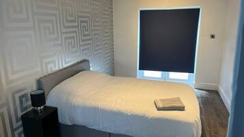 Room | Free WiFi