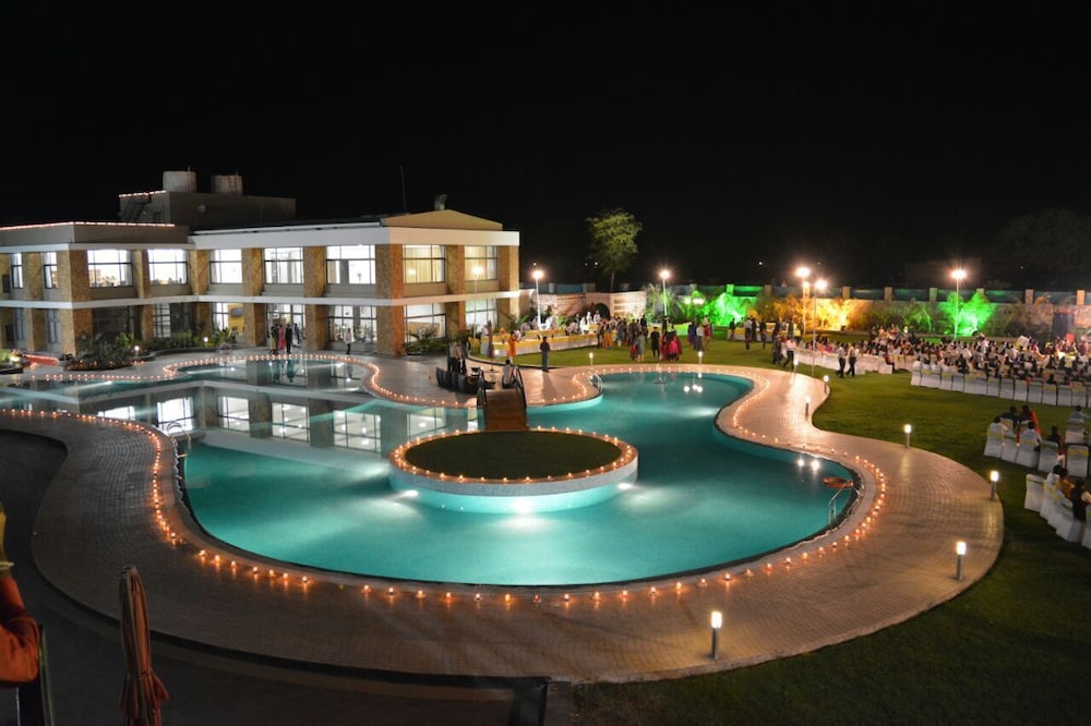 3 Star Hotels