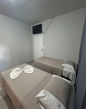 Twin Room - HOTEL MONTE CARLO (Dourados)