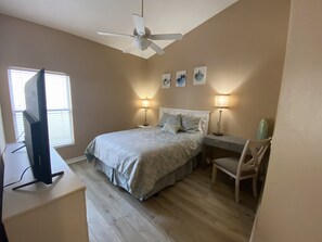 4 habitaciones, decoración personalizada y muebles diferentes 
